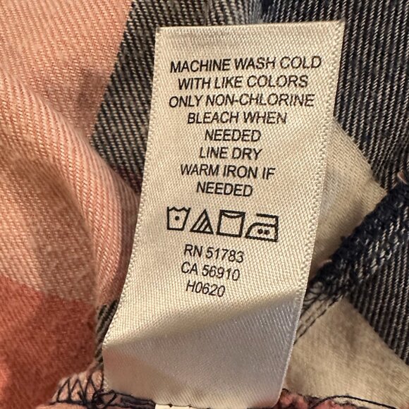 Maurices Pink, Navy & White Plaid Button-Up Shirt – Size XL - Picture 13 of 15